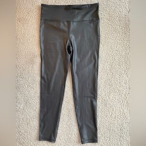 MR Basics Black Faux Leather Pattern High Rise Leggings Size Large Athleisure